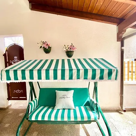 Holiday home Adv House - *